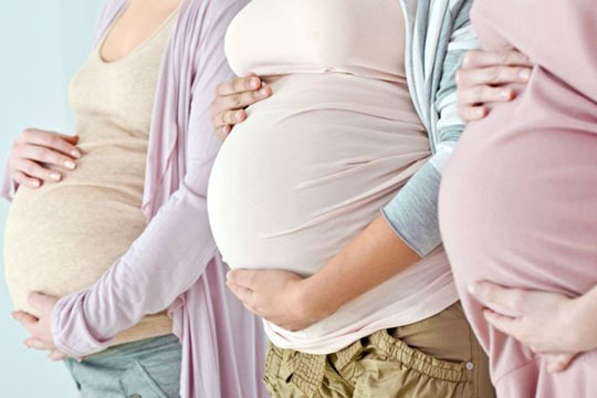 代助孕妈妈的真实生活也备受关注